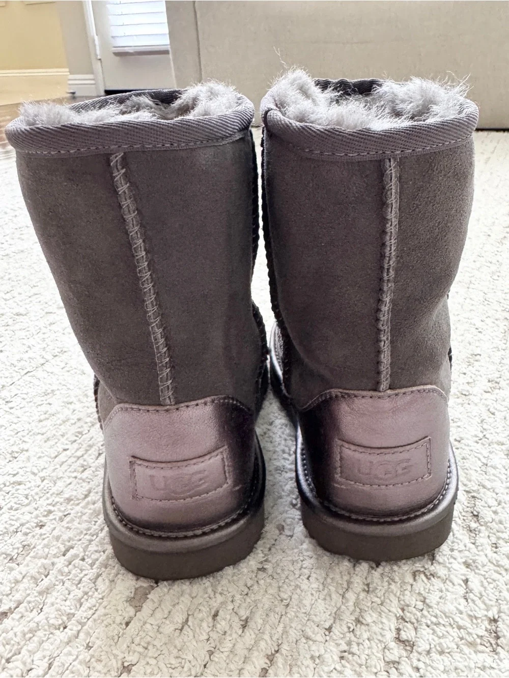 UGG Short Classic Boot in Charcoal